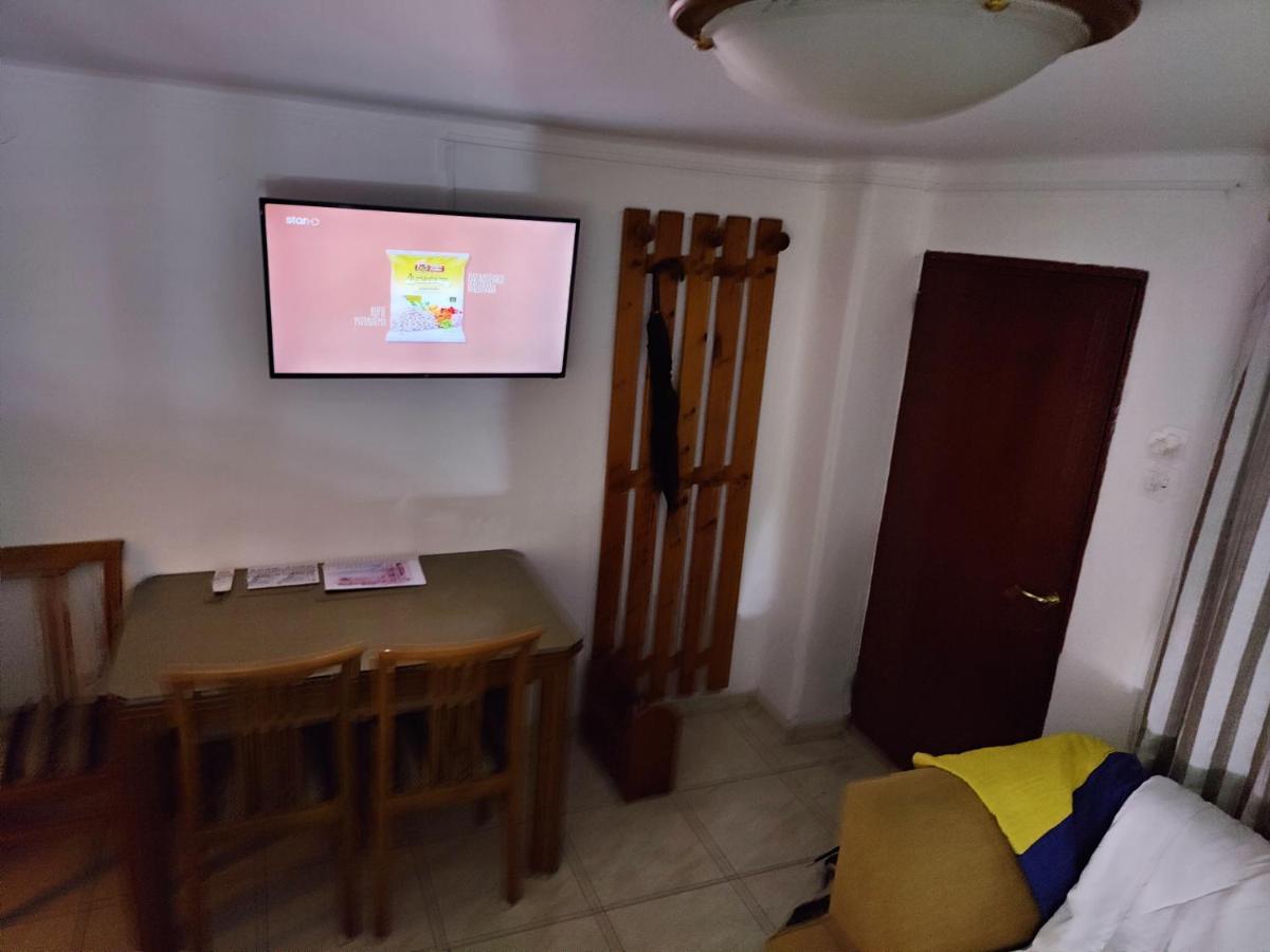 Art Apartment Syngrou Atene Esterno foto