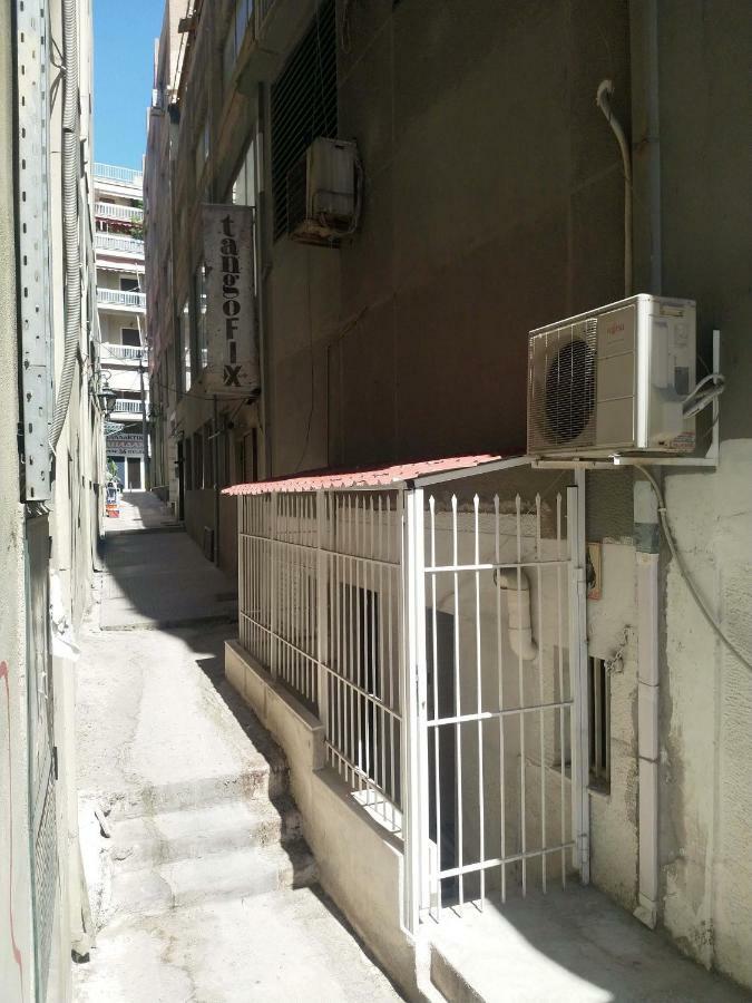 Art Apartment Syngrou Atene Esterno foto